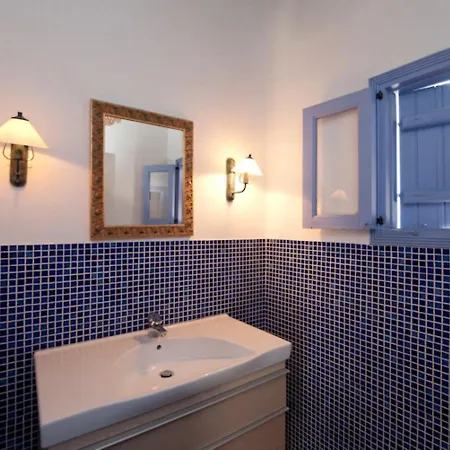 Zoe House Apartament